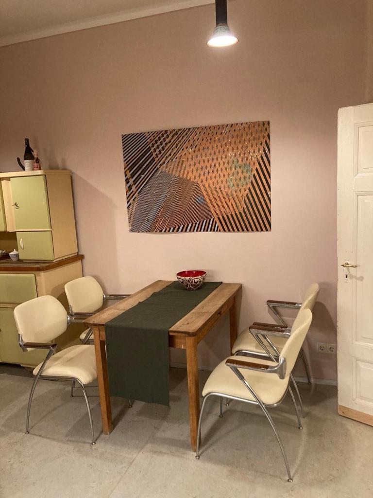 In Schoener Atelierwohnung Mit Garten Und Werkstattsauna Apartment